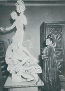 Camille with her sculpture Persée